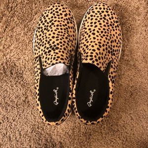 Leopard Print Platform Slip-ons